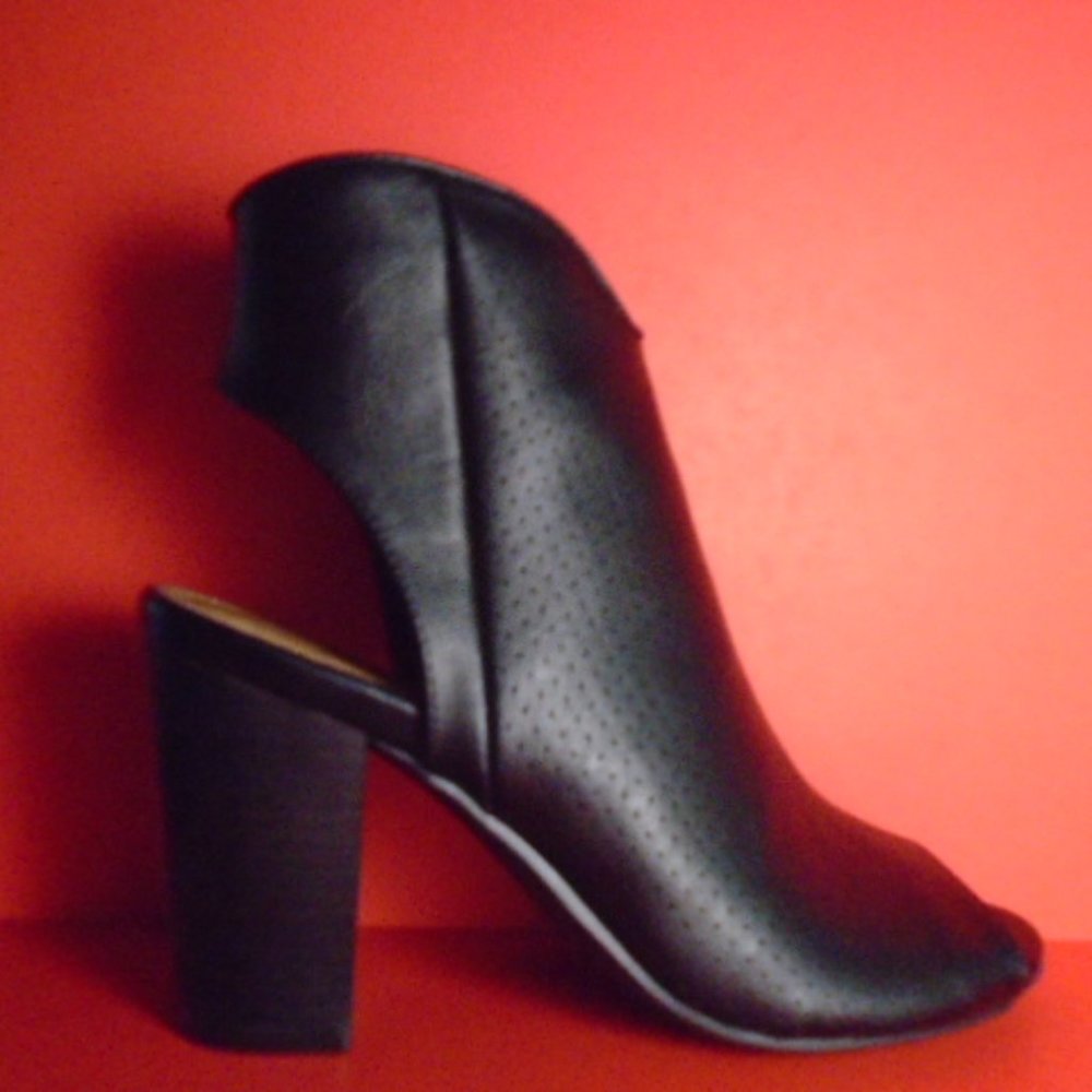 New Directions Peep Toe Block Heel Sling Bootie